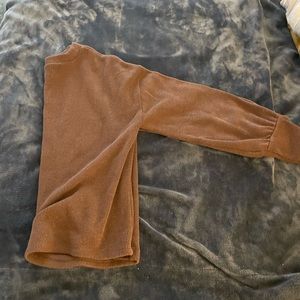 Balloon sleeve sweater